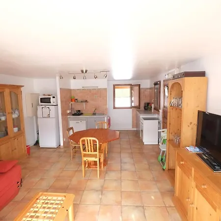 Apartment Particulier Loue 2 Communicants Dans A Jusqu A 16 Couchages *